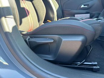 Vauxhall Corsa 100kW Yes 50kWh 5dr Auto