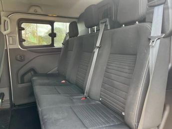 Ford Transit Custom 2.0 EcoBlue 130ps Low Roof D/Cab Limited Van