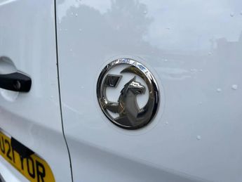 Vauxhall Vivaro 2900 1.5d 100PS Dynamic H1 Van