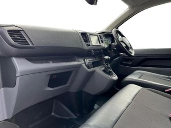 Vauxhall Vivaro 2900 1.5d 100PS Dynamic H1 Van
