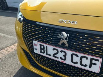 Peugeot 208 100kW Allure Premium + 50kWh 5dr Auto