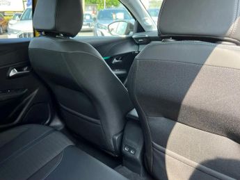Peugeot 208 100kW Allure Premium + 50kWh 5dr Auto