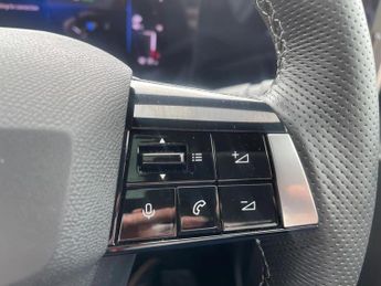 Vauxhall Astra 115kW Ultimate 54kWh 5dr Auto