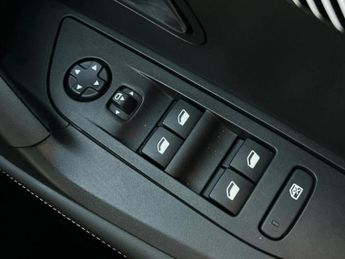 Peugeot 2008 100kW Allure 50kWh 5dr Auto