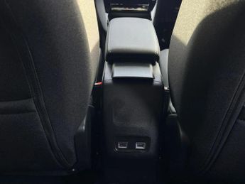 Peugeot 2008 100kW Allure 50kWh 5dr Auto