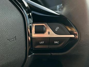 Peugeot 2008 100kW Allure 50kWh 5dr Auto