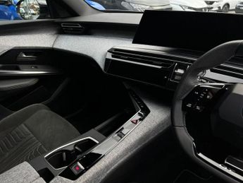Peugeot 5008 157kW GT 73kWh 5dr Auto