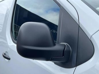 Vauxhall Vivaro 1.5 Turbo D 120 Prime H1 Van