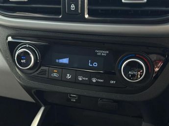 Hyundai I10 1.0 MPi Premium 5dr Auto