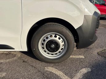 Vauxhall Vivaro 2.0 Turbo D 145 Prime H1 Van