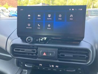 Vauxhall Combo Life Combo Life 100kW Ultimate XL 50kWh 5dr Auto Estate