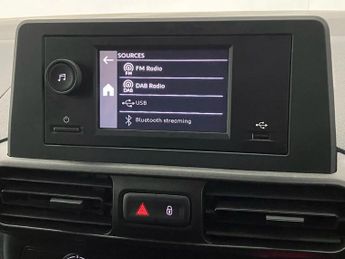Vauxhall Combo Cargo 2300 100kW Dynamic 50kWh H1 Van Auto