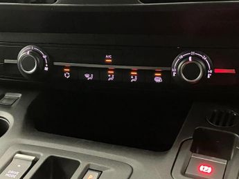 Vauxhall Combo Cargo 2300 100kW Dynamic 50kWh H1 Van Auto