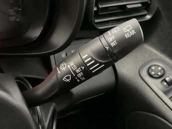 Vauxhall Combo Cargo 2300 100kW Dynamic 50kWh H1 Van Auto