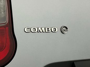 Vauxhall Combo Cargo 2300 100kW Dynamic 50kWh H1 Van Auto