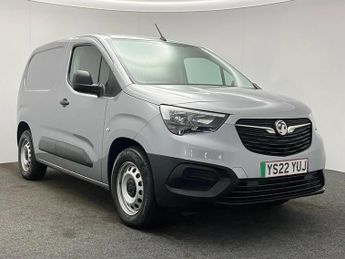 Vauxhall Combo Cargo 2300 100kW Dynamic 50kWh H1 Van Auto