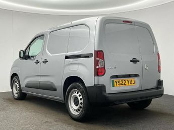 Vauxhall Combo Cargo 2300 100kW Dynamic 50kWh H1 Van Auto