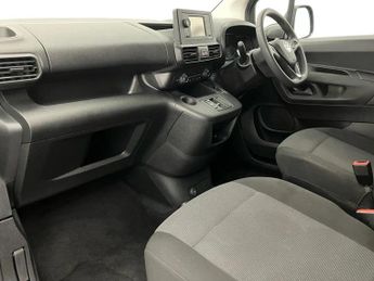 Vauxhall Combo Cargo 2300 100kW Dynamic 50kWh H1 Van Auto
