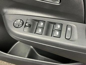 Vauxhall Corsa 100kW Design 50kWh 5dr Auto