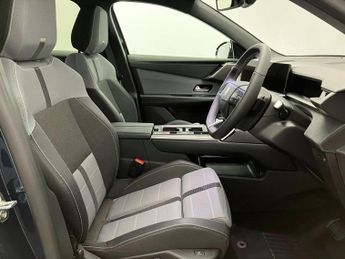 Vauxhall Grandland 1.2 Hybrid [136] GS 5dr e-DCT6