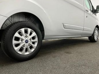 Ford Transit Custom 2.0 EcoBlue 130ps Low Roof Limited Van