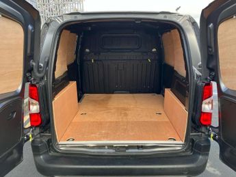 Citroen Berlingo 800 100kW 50kWh Enterprise Edition Auto