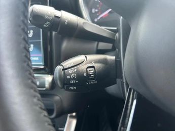 Citroen C3 Aircross 1.2 PureTech 110 Shine 5dr