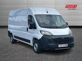 Peugeot Boxer 2.2 BlueHDi 140 H2 Van Professional