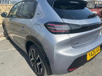 Peugeot 208 1.2 PureTech 100 GT 5dr