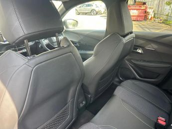 Peugeot 208 1.2 PureTech 100 GT 5dr