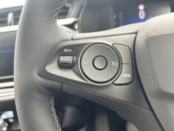 Vauxhall Corsa 100kW Yes 50kWh 5dr Auto