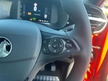 Vauxhall Corsa 100kW Yes 50kWh 5dr Auto