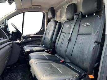Ford Transit Custom 2.0 EcoBlue 130ps Low Roof Trail Van