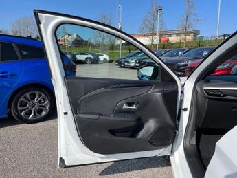 Vauxhall Corsa 100kW Yes 50kWh 5dr Auto