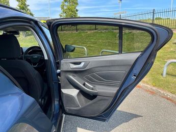 Ford Focus 1.0 EcoBoost 125 Active Auto 5dr