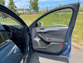 Ford Focus 1.0 EcoBoost 125 Active Auto 5dr