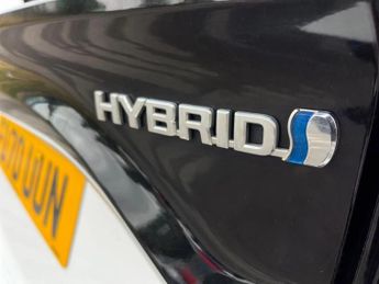 Toyota Yaris 1.5 Hybrid Design 5dr CVT