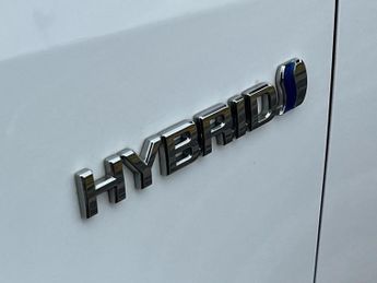 Toyota Yaris 1.5 Hybrid Design 5dr CVT