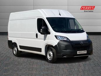 Peugeot Boxer 2.2 BlueHDi 140 H2 Van Professional