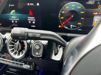 Mercedes-Benz Gla GLA 220d 4Matic AMG Line Premium 5dr Auto