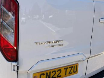 Ford Transit Custom 2.0 EcoBlue 130ps Low Roof Limited Van