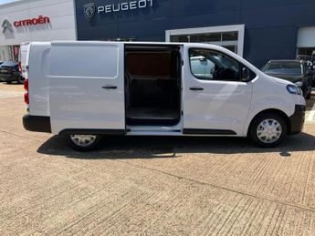 Vauxhall Vivaro 2900 1.5d 100PS Dynamic H1 Van
