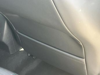 Peugeot 208 1.2 PureTech 100 Allure Premium 5dr