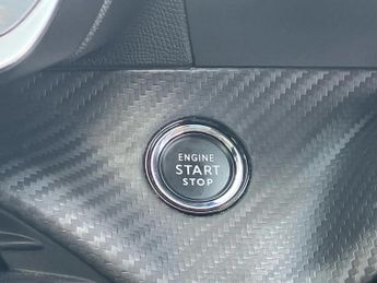 Peugeot 208 1.2 PureTech 100 Allure Premium 5dr