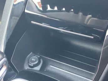Peugeot 208 1.2 PureTech 100 Allure Premium 5dr