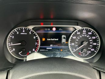 Nissan Juke 1.0 DiG-T 114 N-Connecta 5dr