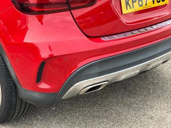 Mercedes-Benz Gla GLA 220d 4Matic AMG Line Prem Plus 5dr Auto