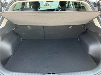 Kia Niro 150kW 3 65kWh 5dr Auto