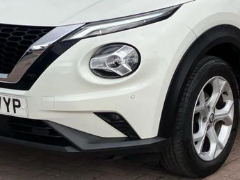 Nissan Juke 1.0 DiG-T N-Connecta 5dr DCT