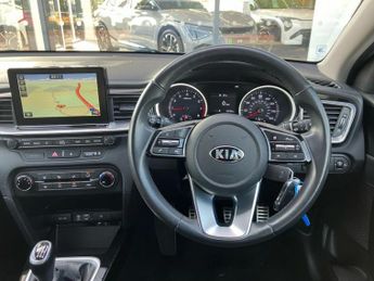 Kia Ceed 1.4T GDi ISG Blue Edition 5dr